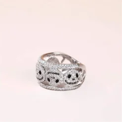 Jeulia Nightmare Before Christmas Wedding Band 925 Sterling Silver Jack Skellington Skull Rings CZ Solitaire Engagement Rings With Side Stones Halloween Jewelry Chirstmas Birthday Festival Gift -Xmas Mart Sales 511qhsx7qgL. AC UL1001