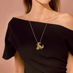 Vintage Bull Animal Brooch Pin For Women Men Unisex Fashion Gold Plated Engraved Ox Brooches Lapel Pins Dainty Dress Accessories Christmas Birthday Jewelry Gift Souvenir For Him -Xmas Mart Sales 51PN879niL. AC UL1000