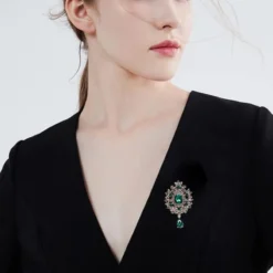 Vintage Teardrop Emerald Green Rhinestones Flower Brooches Pins Delicate Sparkly Crystal Flowers Tassel Dangle Drop Brooch Classic For Wedding Party Dance Banquet For Women Ladies Dainty Elegant Beautiful Lapel Pins Dress Suit Shirt Ceremony Clothes Accessories Daily Jewelry Mother's Day Valentine's Day Decor Christmas Birthday Gifts Her Mom Wife -Xmas Mart Sales 51PwhudTHL. AC UL1000