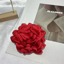 Dainty Peony Flower Brooches Pins Delicate Chiffon Rose Flower Brooch Classic For Wedding Party Dance Banquet For Women Ladies Elegant Lapel Pins Dress Suit Ceremony Clothes Accessories Jewelry Valentine's Day Christmas Gifts 95mm -Xmas Mart Sales 618o6P8e5oL. AC UL1000