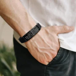 Father's Day Gift For Brother : To My Brother Gift Bracelet Men Inspirational Message Engraved Silicone Wristband Gift Idea To Brother In Law Christmas Gift From Sister To Brother,Personalized -Xmas Mart Sales 61A5zlFJWiL. AC UL1500