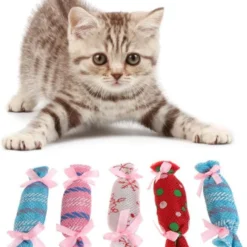 Amosfun 8Pcs Candy Dog Pet Toys Creative Cloth Candy Shaped Toys Interactive Pet Cat Chew Toys Kitten With Catnip Christmas Supplies For Pets Kittens Cats(Random Color)
