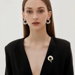 Xmas Mart Sales -Xmas Mart Sales 61MldWTiVOL. AC UL1500