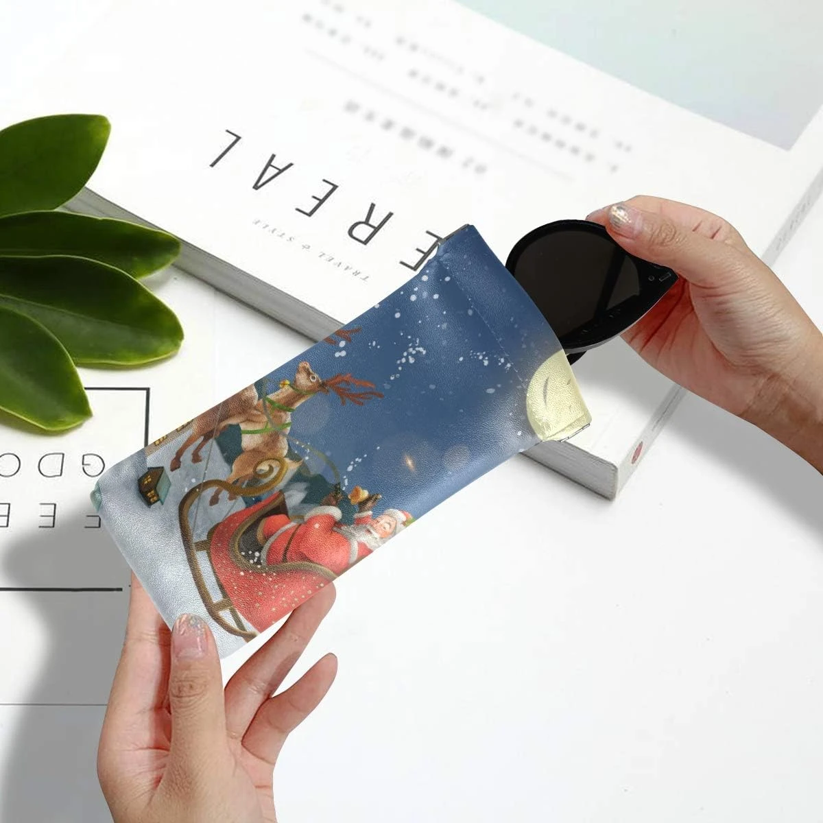 Glasses Pouch Eyeglasses Case - Santa Claus Merry Christmas Squeeze Top Sunglasses Pouch Portable Anti-Scratch Eyeglasses Bag For Women Men 8 Glasses Pouch Eyeglasses Case - Santa Claus Merry Christmas Squeeze Top Sunglasses Pouch Portable Anti-Scratch Eyeglasses Bag For Women Men - Image 6