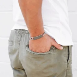 Men's Engravable Stainless Steel ID Bracelet, 8inches Long - Custom Bracelets For Men - Men's ID Bracelet With Engraving - Engravable Gifts For Him - Birthday Gift - Gift For Dad - Christmas Gift 9 Men's Engravable Stainless Steel ID Bracelet, 8inches Long - Custom Bracelets For Men - Men's ID Bracelet With Engraving - Engravable Gifts For Him - Birthday Gift - Gift For Dad - Christmas Gift -Xmas Mart Sales 61Ox8e8WFpL. AC UL1000