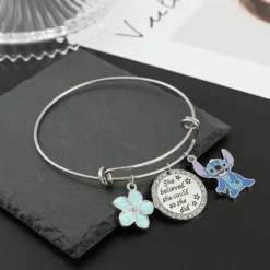 ZHUOXING Stitch Earrings For Women Girls - Ohana Means Family Jewelry Gifts For Girls Stitch Gift Christmas Gifts Stitch Birthday Gifts -Xmas Mart Sales 61S27pSoFML. AC UL1000