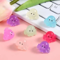 Hiawbon 35 Pcs Mini Resin Octopus Figurines Miniature Octopus Figures Micro Fairy Garden Landscape Aquarium Potted Plants Decoration DIY Charms For Christmas Birthday Party Gifts -Xmas Mart Sales 61UGaWbdYwL. AC SL1500