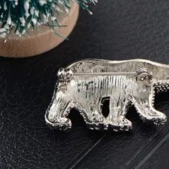 Alilang Women's Polar Bear Brooch Clear Crystals Christmas Winter Holiday Gift Pin Shawl Scarf Brooch -Xmas Mart Sales 71IZD 7NYiL. AC UL1400