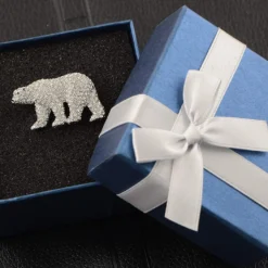 Alilang Women's Polar Bear Brooch Clear Crystals Christmas Winter Holiday Gift Pin Shawl Scarf Brooch -Xmas Mart Sales 71UCvC3tNzL. AC UL1400