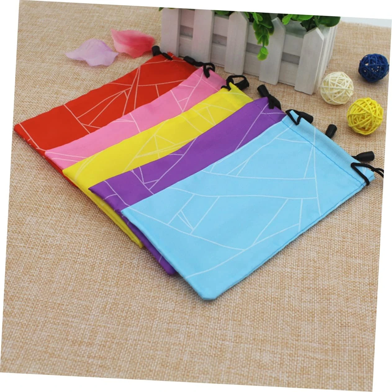 SOIMISS 15 Pcs Christmas Gift Bags Xmas Gift Bags Large Sunglasses Microfiber Sunglasses Pouch Sun Mirror Sunglasses Pouch Microfiber Drawstring Bags Sunglasses Bags Portable Fabric Travel 10 SOIMISS 15 Pcs Christmas Gift Bags Xmas Gift Bags Large Sunglasses Microfiber Sunglasses Pouch Sun Mirror Sunglasses Pouch Microfiber Drawstring Bags Sunglasses Bags Portable Fabric Travel - Image 8