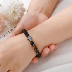QWNHONEY Cross Bracelet For Men Father Dad Husband Son Brother Boyfriend Father's Day Birthday Graduation Anniversary Christmas Christian Black Tiger Eyes Beads Gift For Man -Xmas Mart Sales 71WJ9bOxd2L. AC UL1500