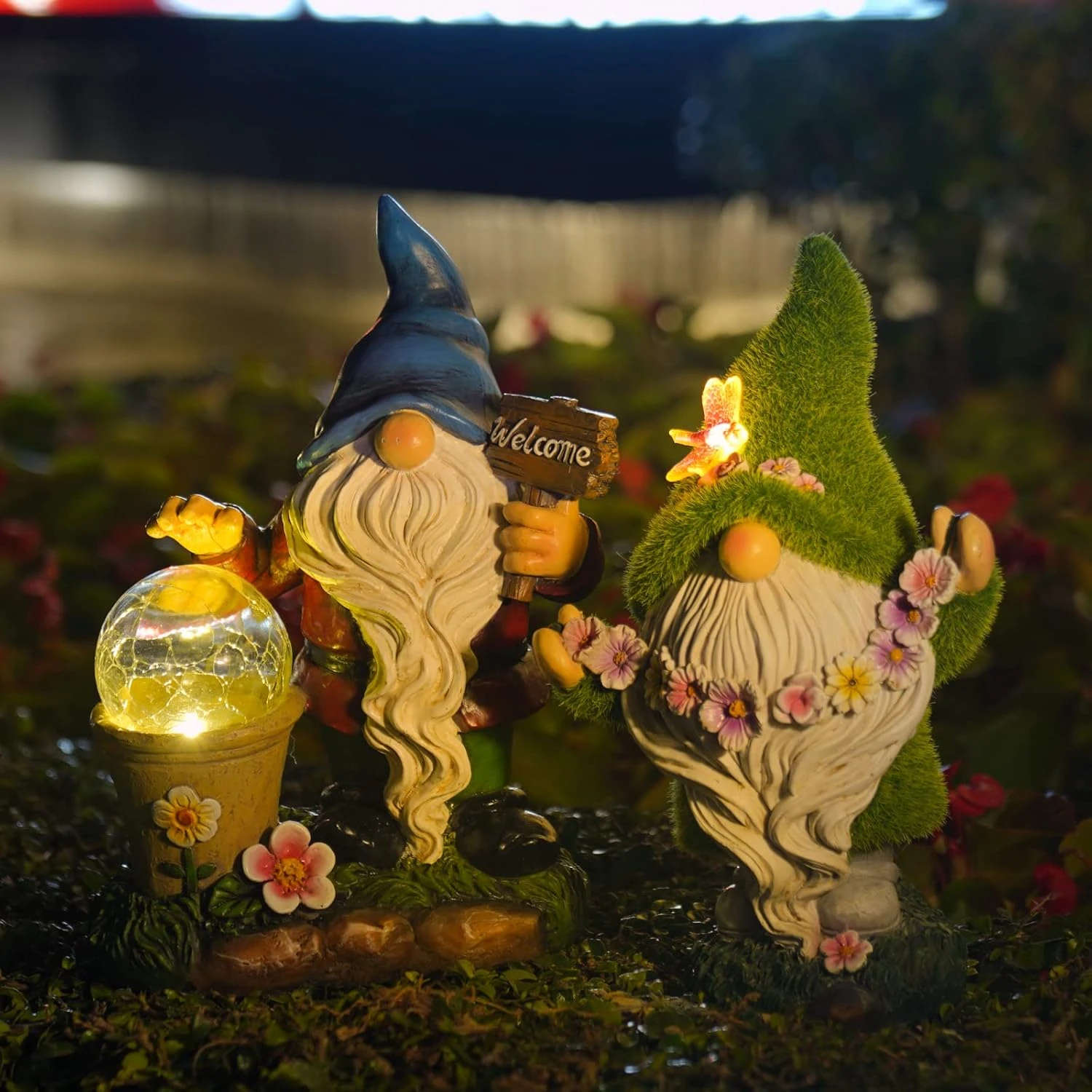 DiliComing Garden Gnomes Outdoor Statues - Gnome Decorations For Home, Christmas Resin Gnome Figurine With Solar Light, Yard Gnome Ornament, For Thanksgiving And Christmas 6 DiliComing Garden Gnomes Outdoor Statues - Gnome Decorations For Home, Christmas Resin Gnome Figurine With Solar Light, Yard Gnome Ornament, For Thanksgiving And Christmas - Image 4