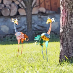 Sintuff 2 Pcs Metal Garden Bird Statue Outdoor Metal Yard Art Standing Bird Garden Statues Outdoor Garden Sculpture Colorful Garden Art Birds For Christmas Garden Patio Yard Porch Lawn Decoration -Xmas Mart Sales 81Fjk6Ga7bL. AC SL1500