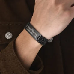 VNOX Engrave Love Quote Link Bracelet For Men Husband/Boyfriend/Son/Lover/Brother/Teen Valentines Day Christmas Birthday Gifts For Him,Personalized Gifts -Xmas Mart Sales 81WraFowGbL. AC UL1500