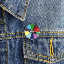 GENERIC Rotating Enamel Badge, Funny Spinner Rainbow Brooches Pins, Lucky Interactive Pin, Novelty Enamel Pin, Cartoon Turntable Lapel Pin, Collar Jacket Backpack Decoration, Christmas Gifts -Xmas Mart Sales 81ix6nMrt8L. AC UL1001