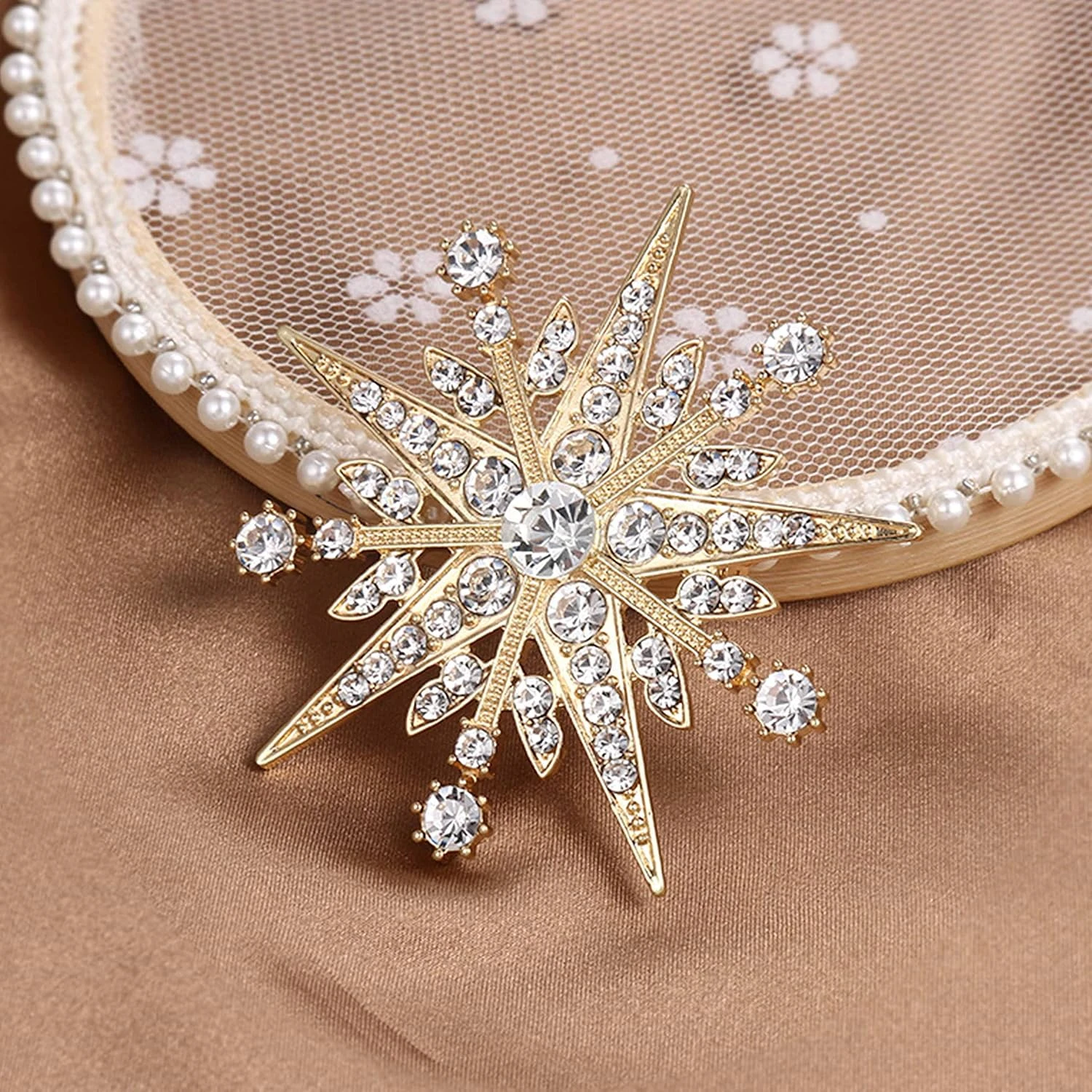 Austrian Crystals Snowflakes Brooch For Winter Vintage Star Brooch For Women Men Girls Birthday Gift Bridal Brooch For Party Christmas Mothers Gift 6 Austrian Crystals Snowflakes Brooch For Winter Vintage Star Brooch For Women Men Girls Birthday Gift Bridal Brooch For Party Christmas Mothers Gift - Image 4