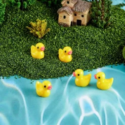 100 Pieces Mini Resin Duck Charms Miniature Duck Figures Tiny Duck Ornament Micro Fairy Garden Landscape Aquarium Dollhouse Decor For Christmas Accessories (Yellow) -Xmas Mart Sales 91a3V0Z44NL. AC SL1500